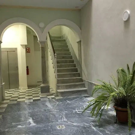 아파트 Nuevo En Casa Tipo Palacio
